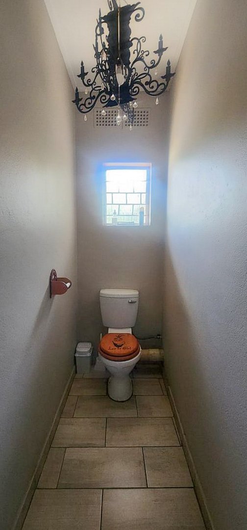  Bedroom Property for Sale in Flamwood North West